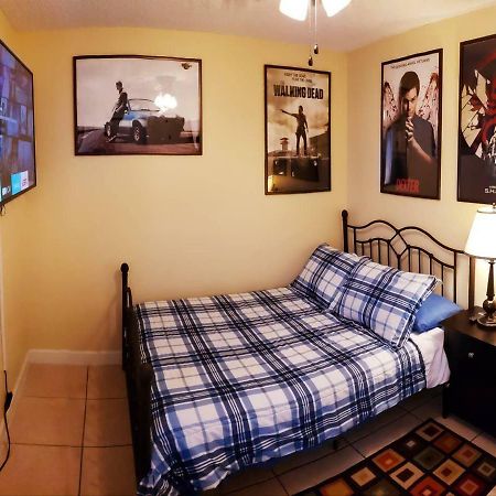 A1 Private Room With 55" Smart Tv Near Everything Orlando Exterior foto